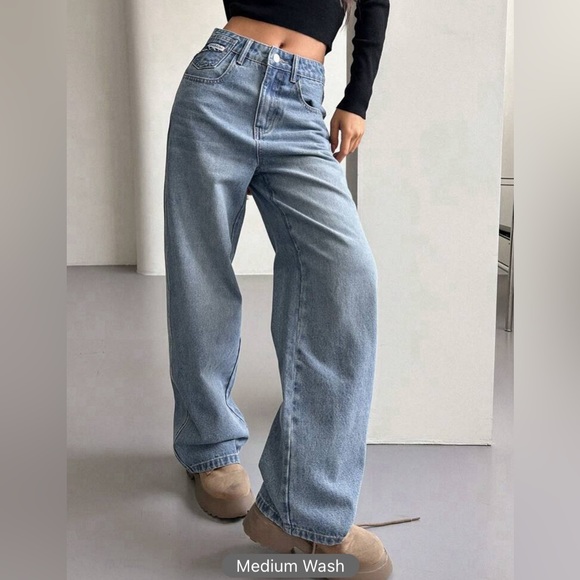 Light wash baggy jeans - Picture 1 of 1